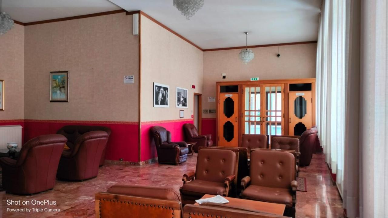 Hotel Continental Fiuggi Exterior photo
